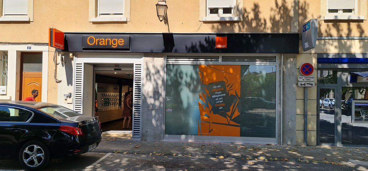 Frédéric Colard (@fredcolard) on Twitter photo Très bel échange avec la jeune équipe du magasin #Orange @GDT de Bagnols sur Cèze. La satisfaction Client au cœur de leur préoccupation. Good job avec #TouslessouriresGdt <a href="/RemyFlamarion/">Rémy Flamarion</a> <a href="/gilles_combe/">Gilles Combe</a> <a href="/Laurent_Vautier/">Vautier Laurent</a> <a href="/FredericHeck/">Frédéric Heck</a> Très bel échange avec la jeune équipe du magasin #Orange @GDT de Bagnols sur Cèze. La satisfaction Client au cœur de leur préoccupation. Good job avec #TouslessouriresGdt <a href="/RemyFlamarion/">Rémy Flamarion</a> <a href="/gilles_combe/">Gilles Combe</a> <a href="/Laurent_Vautier/">Vautier Laurent</a> <a href="/FredericHeck/">Frédéric Heck</a>