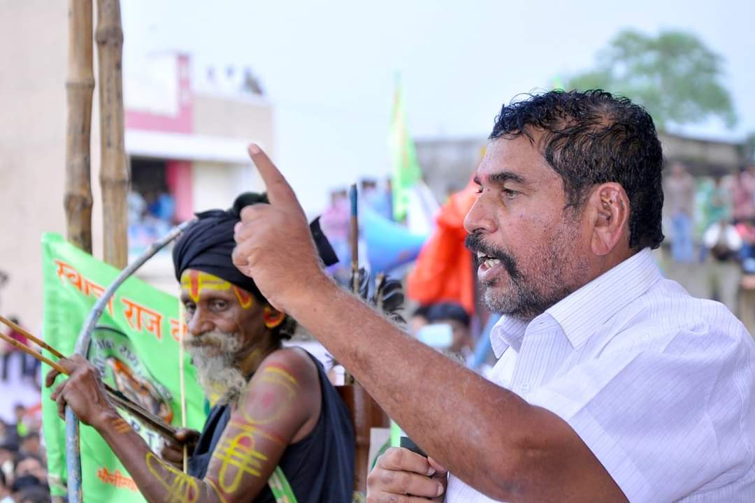 @GopalLa86673188 <a href="/AmitShah/">Amit Shah</a> <a href="/ashokgehlot51/">Ashok Gehlot</a> #SaveAdarshCredit #Save21LakMembers #Save3LakAgent #Save4500Emploirs #Justice_for_AdarshMembers
राजस्थान, मध्यप्रदेश, व गुजरात के निवेशक BTP की तरफ जा रहे है! और सबसे ज्यादा पिडित निवेशक इन तीन राज्यों मे ही है! 80% निवेशक बिजेपीभक्त थे लेकिन ४ सालो से पिडित हो गये तो पिडितो ने.