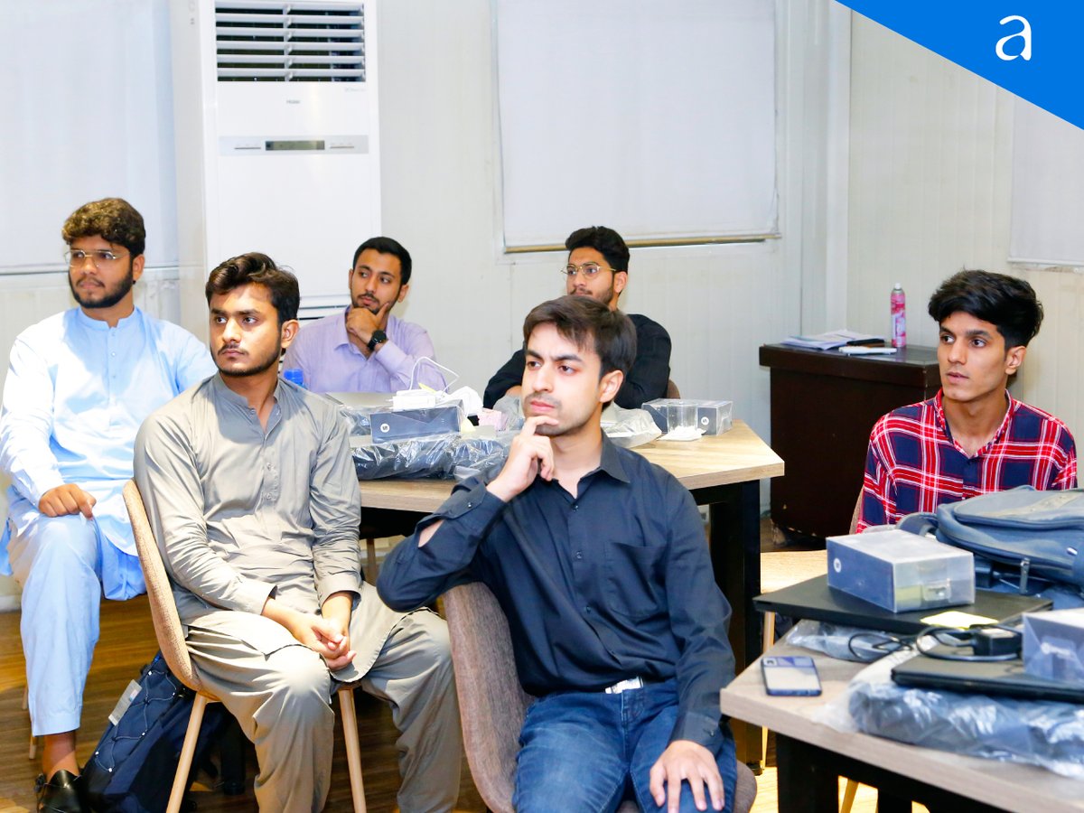 arbisoft's tweet photo. Welcoming the newest Arbisoft members with a productive orientation and ice-breaking session hosted by the People Operations Department.
#Arbisoftnewmembers #welcomeevent https://t.co/BcLLe5zpF9