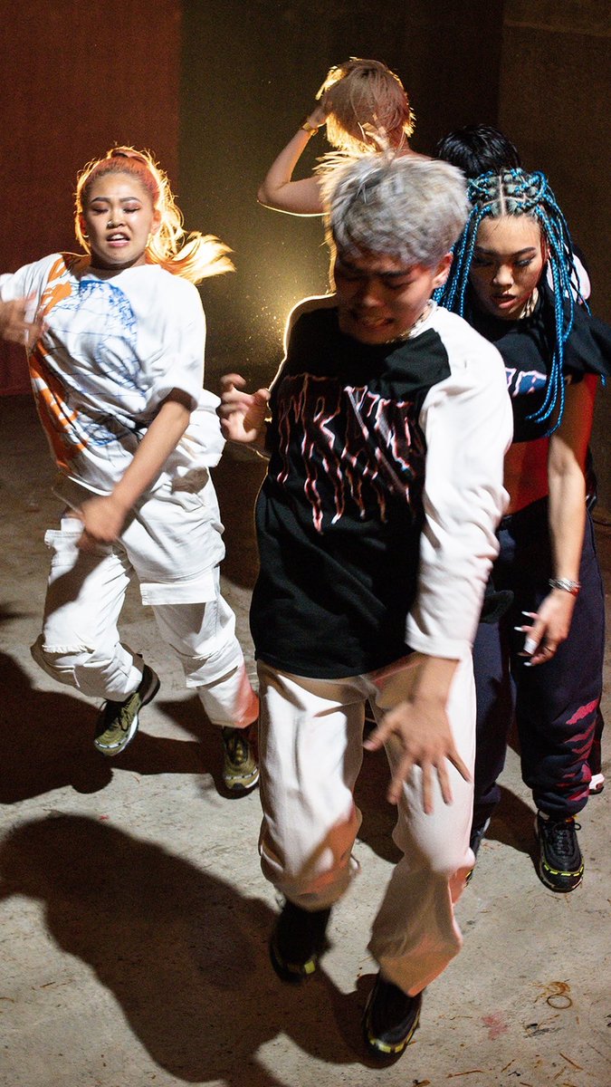 <a href="/dleague_jp/">【公式】D.LEAGUE (Dリーグ)</a>  <a href="/kadokawa_dreams/">KADOKAWA DREAMS（カドカワドリームズ）</a> 
<a href="/fujitaito/">フジタイト</a> <a href="/briza_yvs_daze/">BRIZA YAVAISZ DAZE</a> 
<a href="/TRAVSVIII/">TRAVS official</a> <a href="/UNDFTD_JP/">UNDEFEATED JAPAN</a> 
#KADOKAWADREAMS #not #Dリーグ