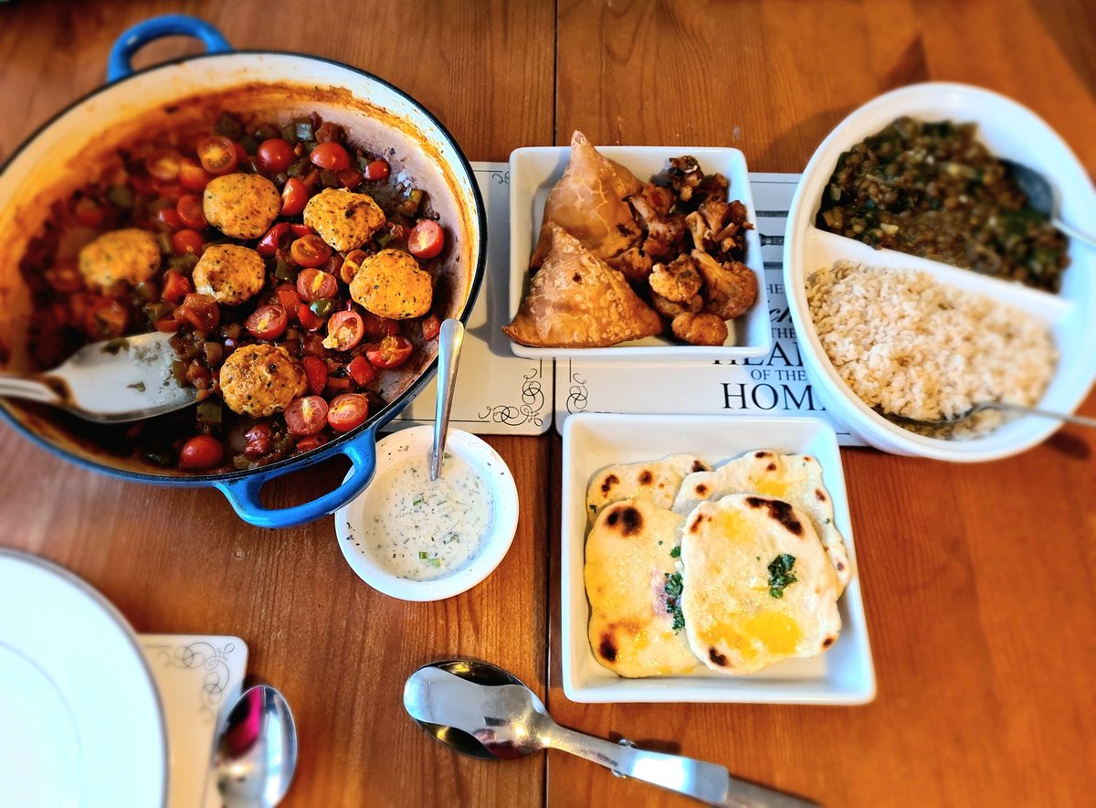 RateMySausage's tweet photo. The 2022 RMS Curry-Off
Day 18 - Tammy @wardeats
Mark from 1 to 10 (on this tweet only) & comment if you wish.
Please RT & follow the chef.
Scroll down for description of food & voting tips.
#CurryOff #CurryCompetition https://t.co/XRkmJ2XwRo