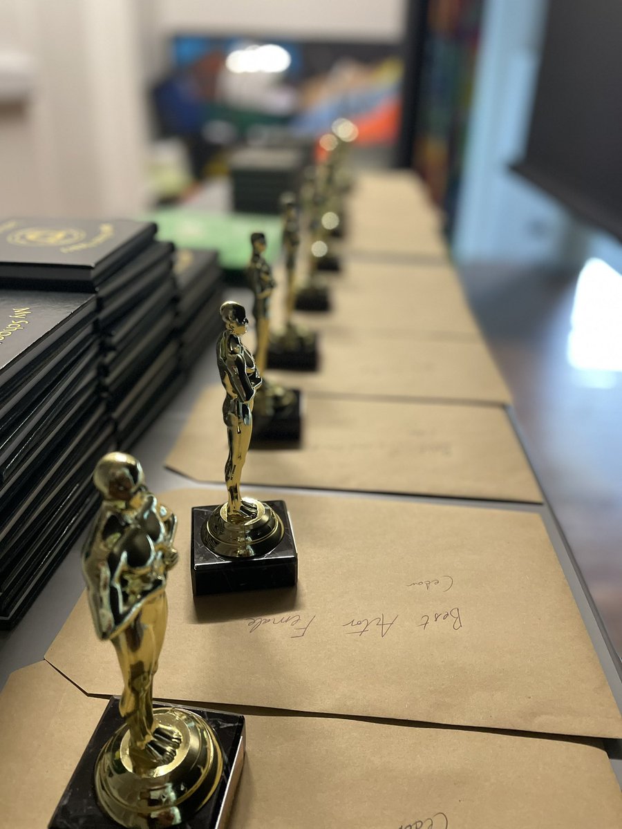 Y6 leavers’ assembly…A bittersweet morning as we celebrate our fantastic Y6 pupils but also prepare ourselves to say goodbye 😢#year6leavers #endofyear