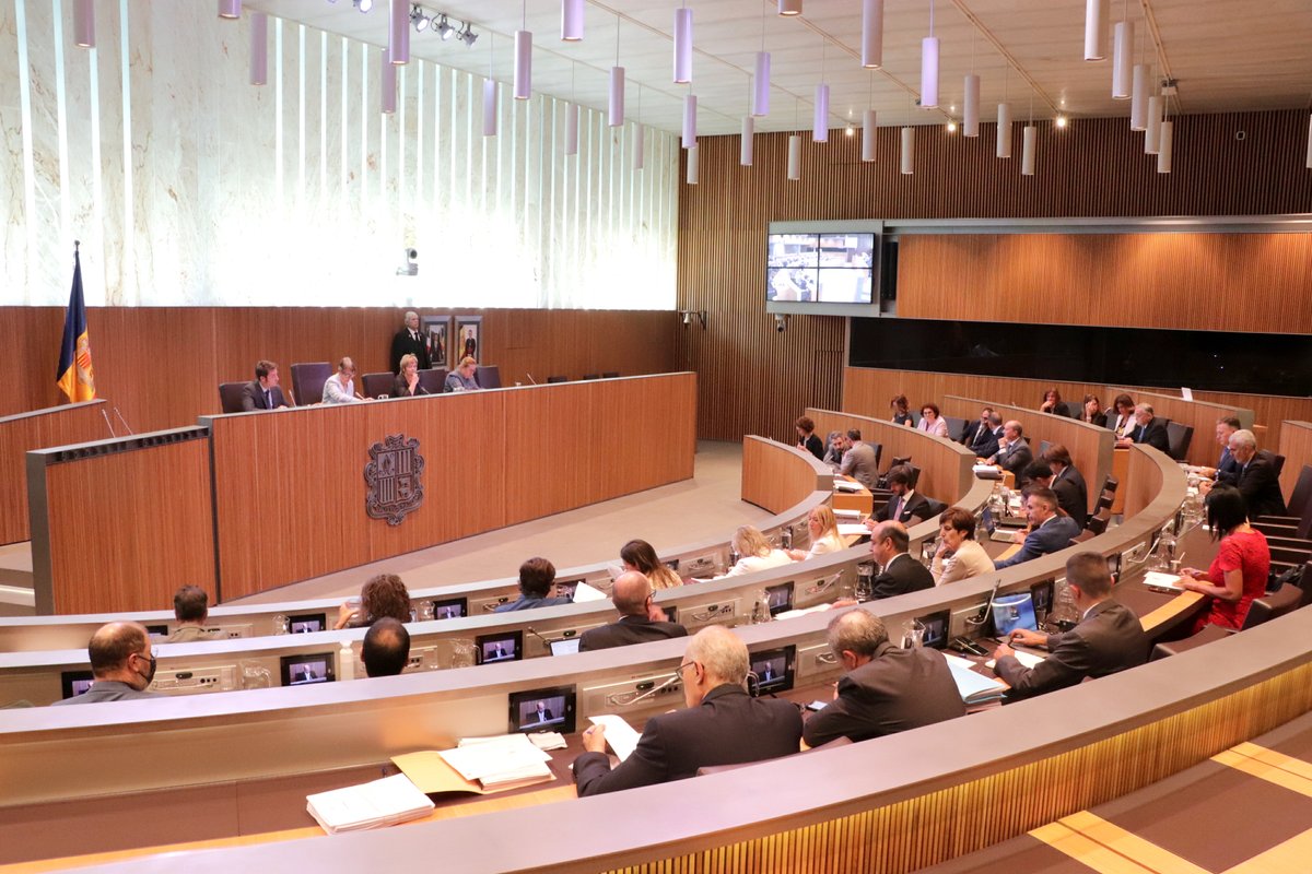 Democrates_and's tweet photo. ➡️@ConsellGeneral: Sessió amb3⃣punts a l'ordre del dia,3⃣lleis de gran importància per al país i la nostra ciutadania👇

✅Modificació de la Llei de la funció pública
✅Llei de la persona i de la família
✅Llei per al desenvolupament i diversificació del sector ramader i agrícola https://t.co/a2sOcJ7CDq