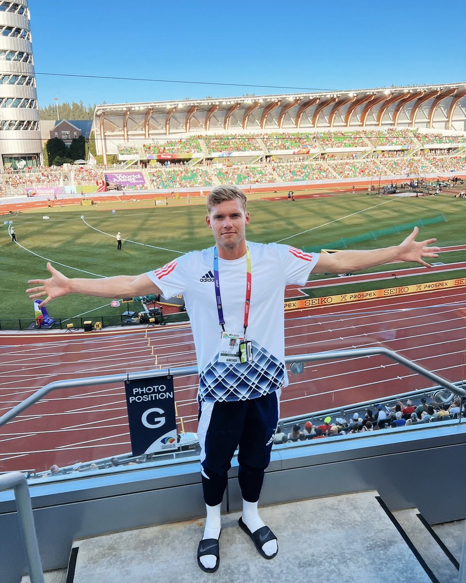 mayer_deca's tweet photo. Here we are ! 🏟 https://t.co/v2Uwor2tm2