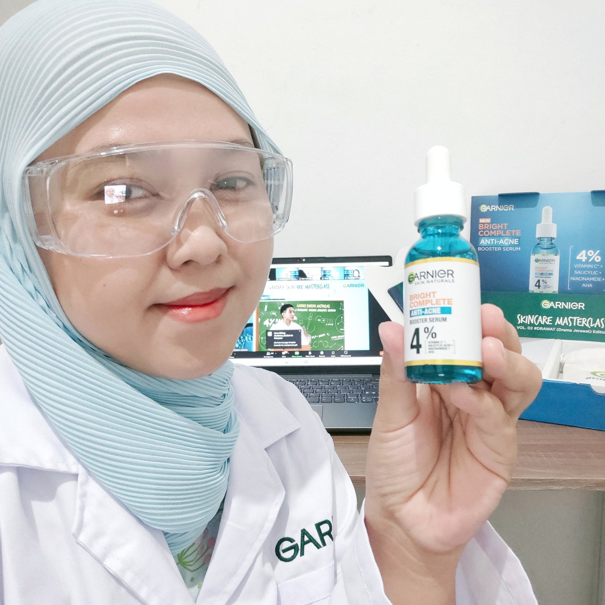 ghi_faifa's tweet photo. NOW LIVE Garnier Skincare Masterclass vol.2 seru banget nih tentang DRAma jeraWAT, yuk ikutan nyimak juga!
@garnierID #GarnierSkincareMasterclass #DRAWAT #SolusiDRAWAT https://t.co/9f6i8BPZq4