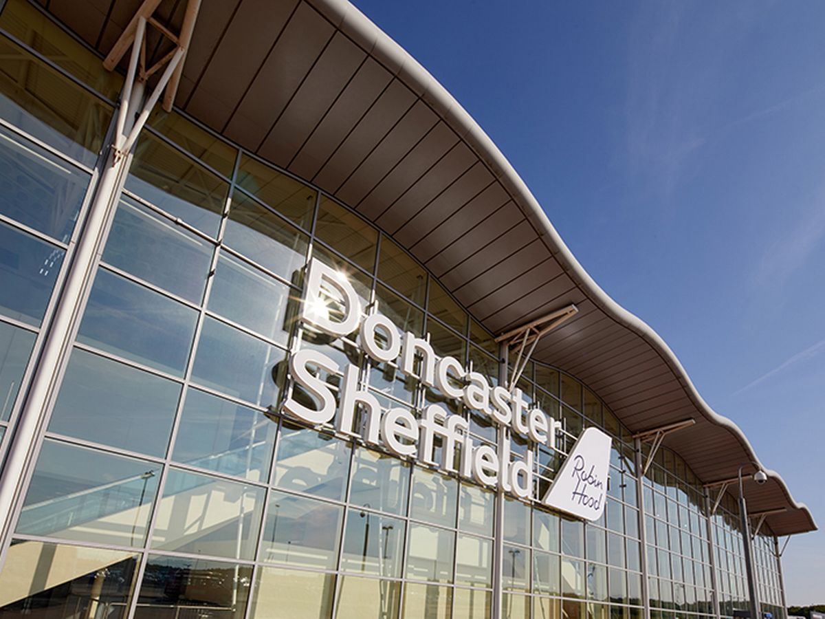 MayorRos's tweet photo. Yesterday we met with senior representatives from the Board of @DSA_Airport &amp; the Peel Group to discuss the future of @DSA_Airport.

All parties agreed the importance of using the six-week review period to explore in full all possible options relating to its future.

#SaveDSA https://t.co/OD8LQcll3Y