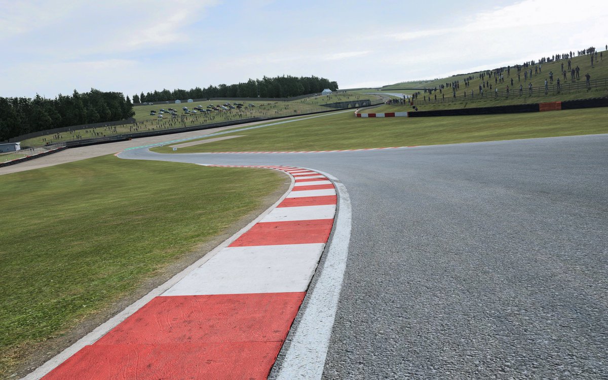 raceroom's tweet image. After releasing Interlagos last month we are happy to announce another highly requested track coming to #RaceRoom very soon!

🇬🇧 Donington Park

Read more: forum.sector3studios.com/index.php?thre…