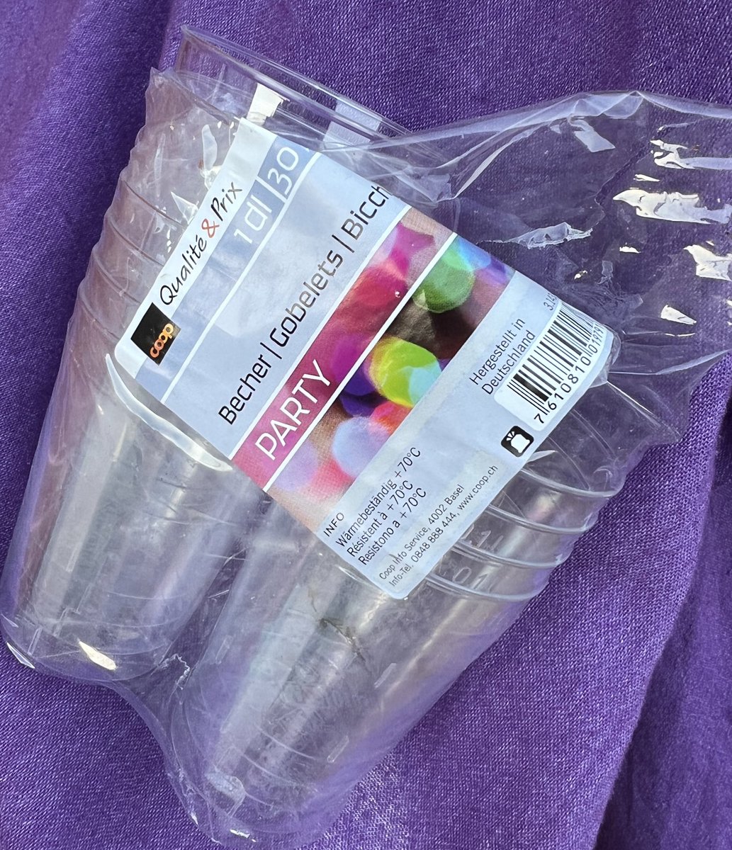 SMisicka's tweet photo. When #SingleUsePlastic goes #ZeroUse. I found these on a riverbank, next to empty bottles and food wrappers. How bad is #littering where you live? Compare notes here 👉 https://t.co/G1bzmIzLPS #PlasticFreeJuly #trashtag @PlasticFreeJuly @PlasticPollutes @swissinfo_en https://t.co/AbqD7YCwRY