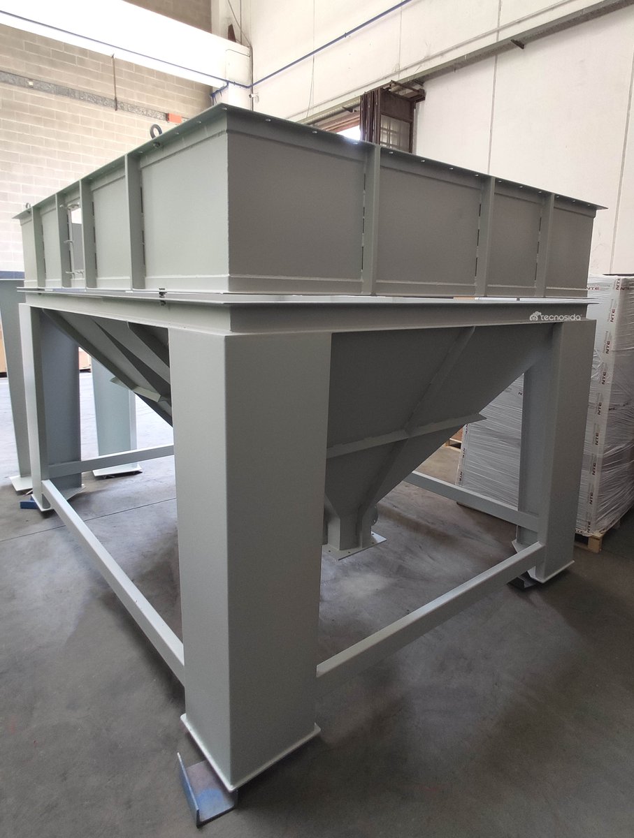TecnosidaMkt's tweet photo. Work in progress in our #workshop: we are finishing the construction of a #bag #filter!

#Tecnosida https://t.co/a7I0208LsR