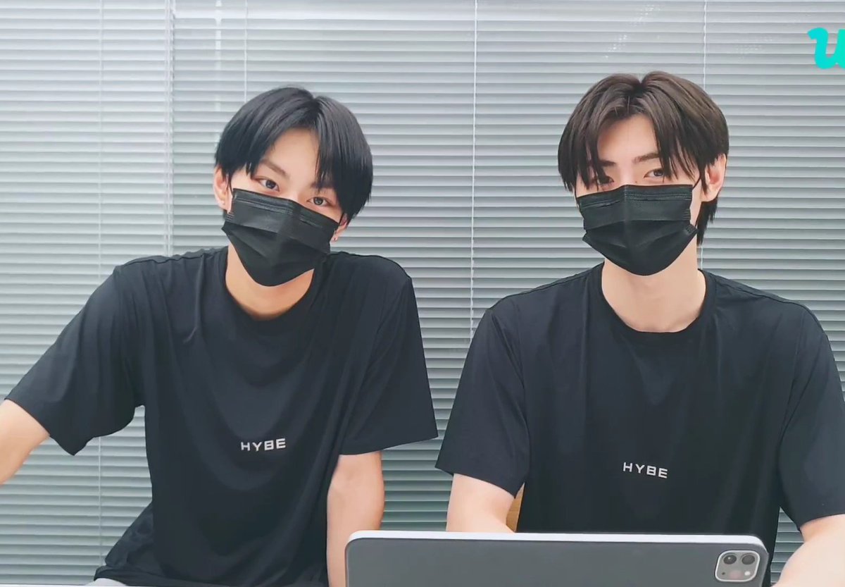 kungyazzs's tweet photo. their old hair colors are finally back 😮‍💨 https://t.co/6R9EW5Jwk7