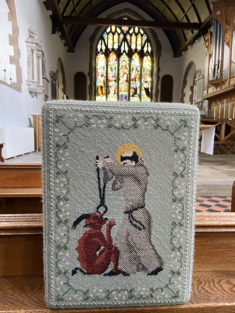 Travelling through Mayfield there are many depictions of the St Dunstan legend around the village, but this is my favourite. 
📷 church kneeler showing St Dunstan seizing the Devil by the nose

#folklorethursday