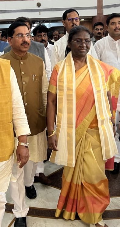 payalmehta100's tweet photo. In round 1 where MP votes are counted #DroupadiMurmu has secured 72.19% votes #PresidentialElections2022 https://t.co/Aryj7a8QNY