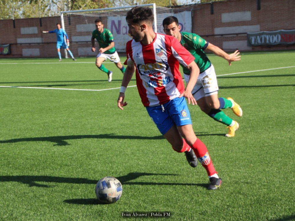 Minuto90com's tweet photo. Desborde y velocidad para el Ciudad de Lucena: Dani del Moral @ciudaddelucena @JorgeTorresChic @futbolcarrasco @J_Trujillo88 @didistaub @antoniopino17 @diegodguez10 @antonio0370 @ManuMiquel6 @AlexSF5
🖊️ @miguelvalle2002
📷 @ciudaddelucena
https://t.co/Lo1NIwQXlw https://t.co/P5DEYXgrqF