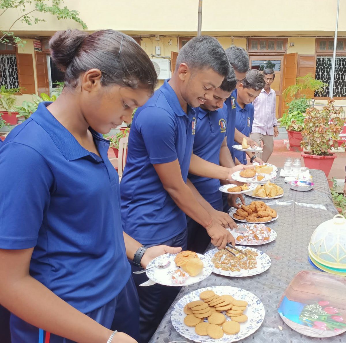 FELICITATION OF IDSSC SHOOTERS OF NCC GP SAMBALPUR : Cdts of Odisha Dte NCC Team who achieved the commendable feat of bagging the Third Position(On Aggregate Score) &amp; 4th Position on Medal Tally at IDSSC-2022 being felicitated and awarded at NCC Gp HQ Sambalpur on 21Jul22