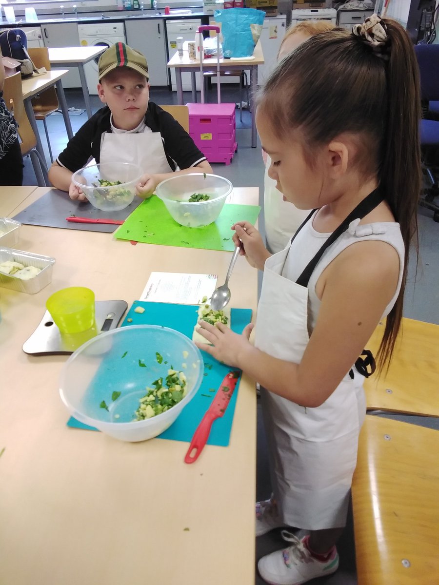 What a great start to our summer camp here at bcps. We've been very busy making bags, dream catchers, pen pots and cooking some delicious snacks #discoveryschools #bcps #dsatholidaycamps