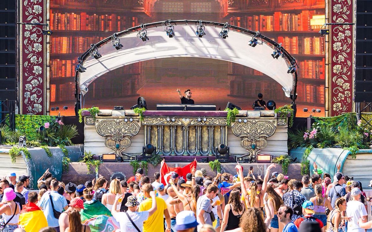 ilkaysencan's tweet photo. Tomorrowland was amazing! 
It was such an unforgettable experience. Hope to see you again ✌🏻
Blogs on the way ! Soon will be sharing my amazing experience with you all!

🇹🇷
Tomorrowland harikaydın!
Unutulmaz bir deneyim yaşadım. Umarım tekrar görüşürüz!
@tomorrowland https://t.co/YSpNZdEjrc