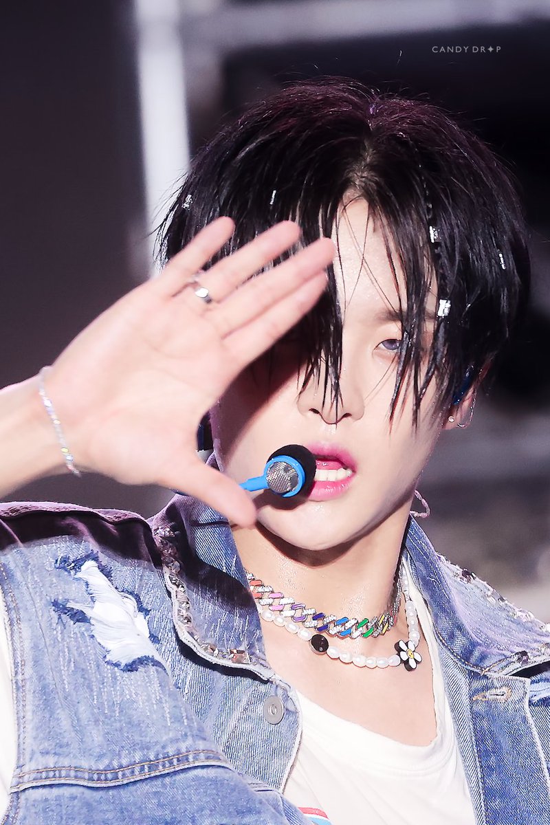 CandyDrop314's tweet photo. #트레저 #지훈
𝖧𝖰.

#TREASURE #JIHOON #JOON #쥰 https://t.co/VprALLbmg6
