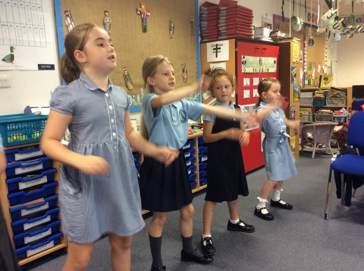Ldaviesclass's tweet photo. We have had a very special performance this morning. It was amazing. Thank you girls! https://t.co/hvzVmvTJtx