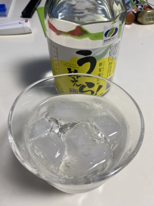 それではロックで頂きます(* ˘꒳˘) 