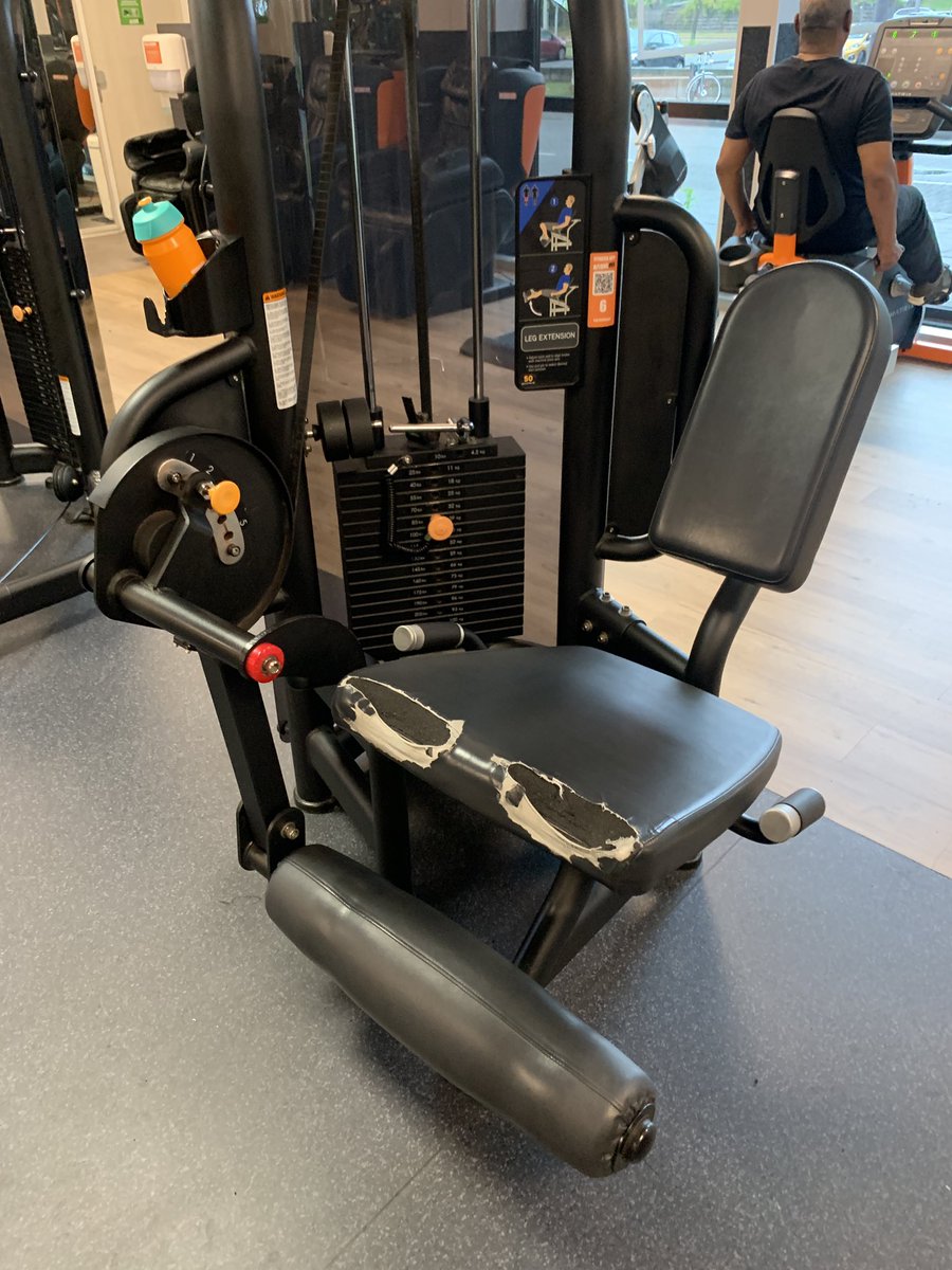Jayden_Lans's tweet photo. @BasicFitNL is het mogelijk dat dit wordt gefixt? Dit is de enige leg extension op deze locatie 😫😫😫 https://t.co/AlButCRcWu