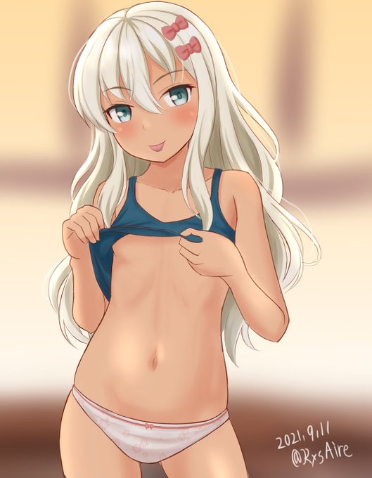 まーたシャドウバン掛かった!

こうなったらイタリア次女に魔除けになってもらう!! 