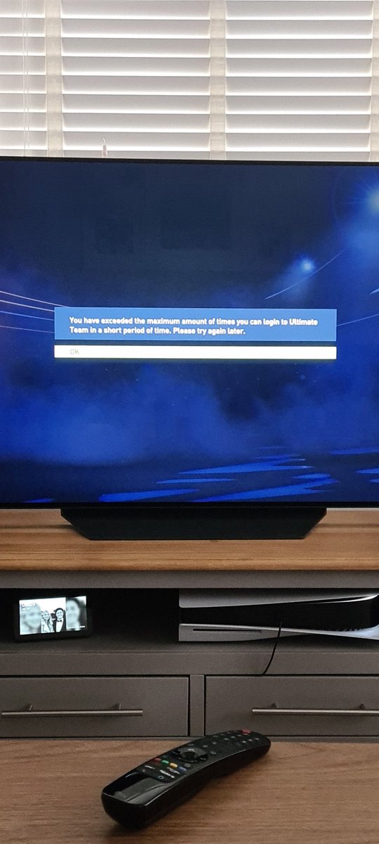 Pritchard13Adam's tweet photo. @EAFIFADirect I can't get into my UT? I've only just turned it on https://t.co/K9xfEPXLmF