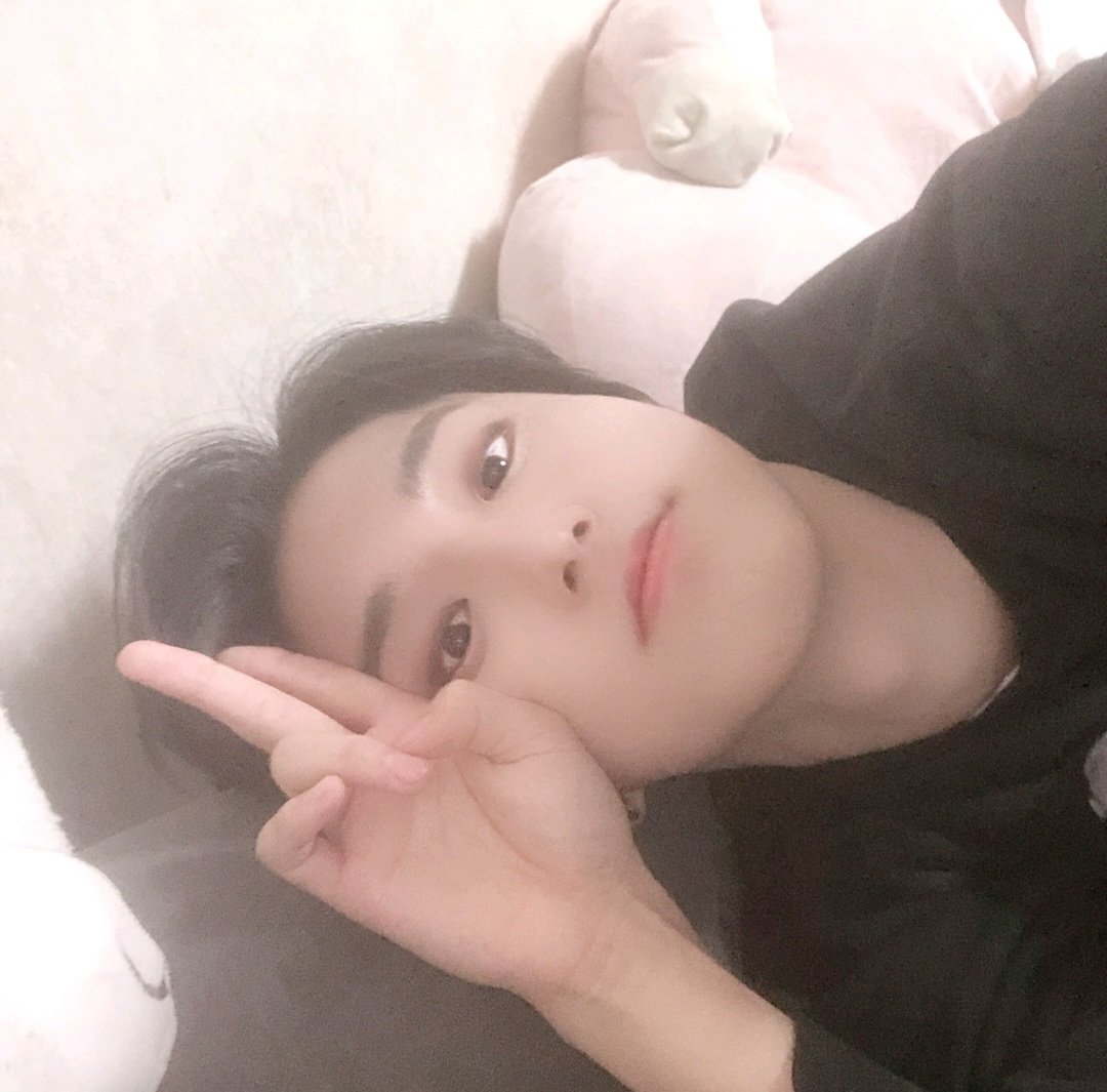 량 tweet media