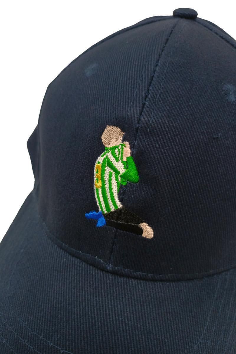 BetisBohemio's tweet photo. ¡NUEVO SORTEO BÉTICO BOHEMIO! En esta ocasión, de la mano de @gambeashop 💚

¿Quieres ganar la gorra del último héroe verdiblanco?

- Sigue a @BetisBohemio 
- Sigue a @gambeashop 
- Haz RT a este tuit.

En una semana anunciaremos el ganador. ¡Suerte, béticos! 🍀🍀 https://t.co/kRFzrkWQz8