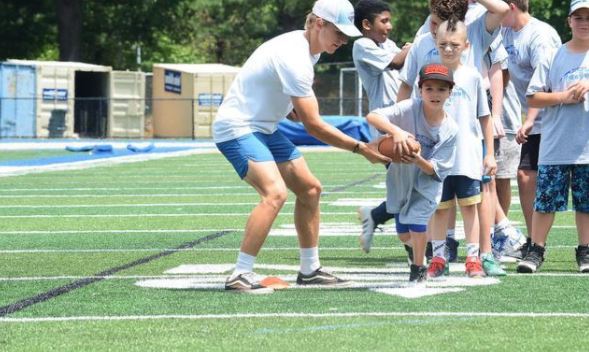 HS Connecticut Football tweet media