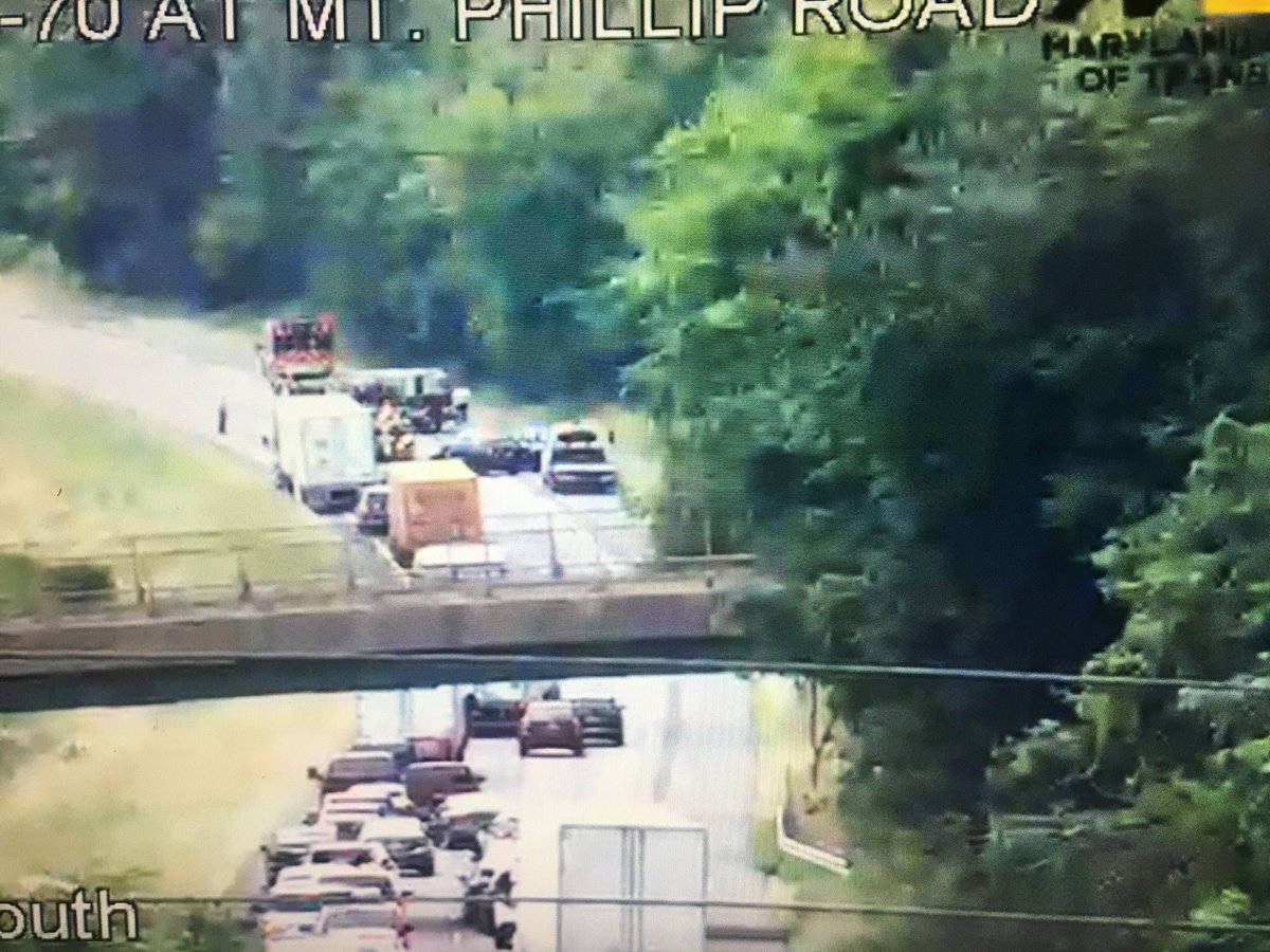 TrafficBooth's tweet photo. #Frederick EB I-70 before RT-15/340, vehicle fire. Traffic held #mdtraffic https://t.co/tmDBz8g9Sh