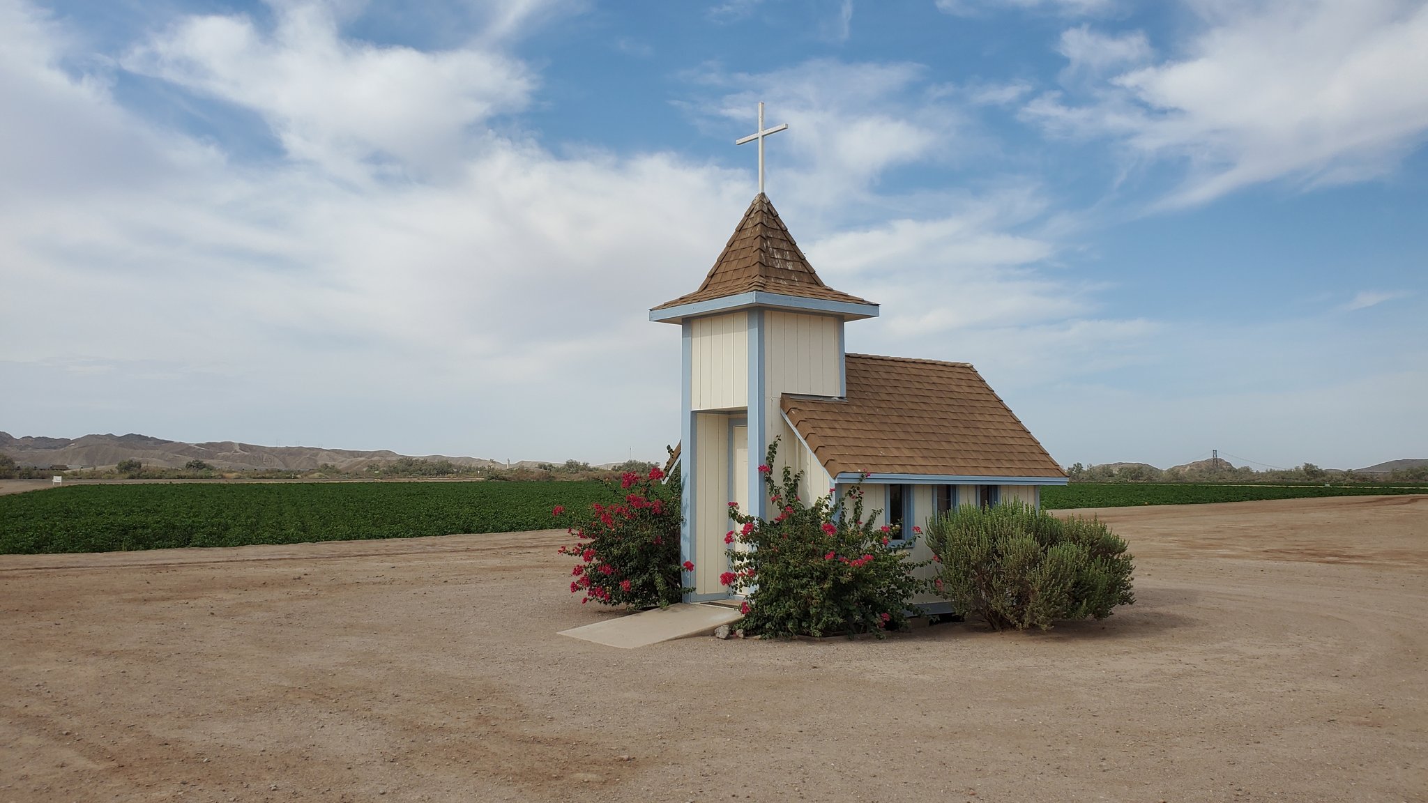 Brick Suit (Brick_Suit) / Twitter