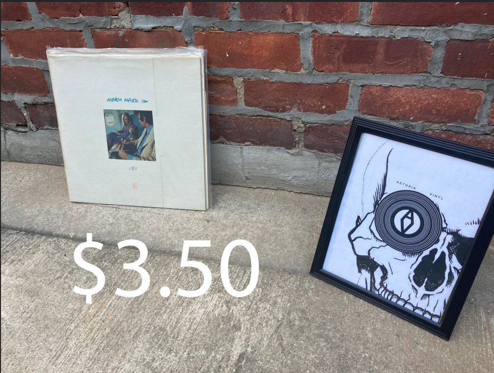 AstoriaVinyl's tweet photo. Cry by Mark Money. What more is there to say? Pick it up over on Discogs: https://t.co/NI2ikvqtY3

#Discogs #markmoney #vinyl #records #vinylcollection https://t.co/8IPaH1DMmq