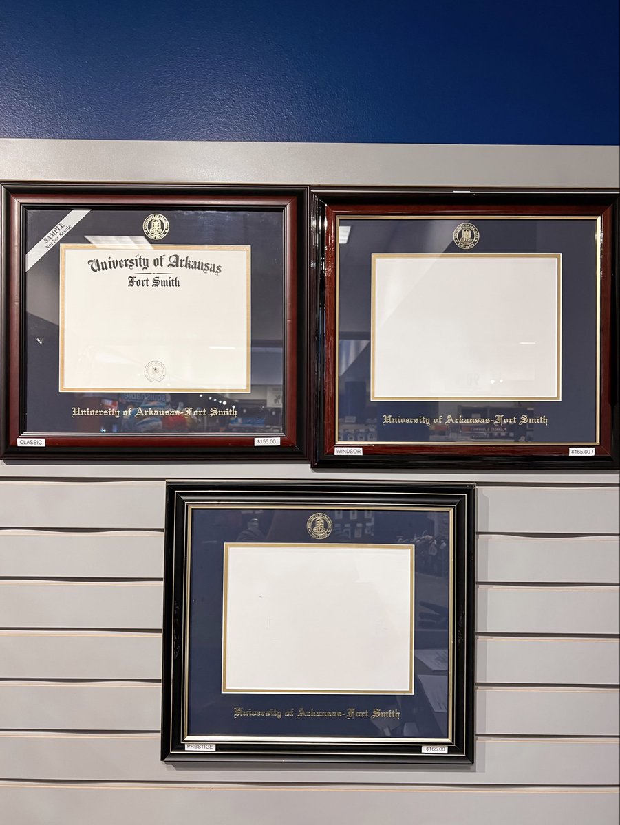uafsbookstore's tweet photo. Hey UAFS Alumi 🦁 ! Forgot to get your diploma frame? Now until July 27th get 20% off your diploma frame!! 🎓

#uafs #uafsbookstore #bncollege https://t.co/er4cGOXMmn