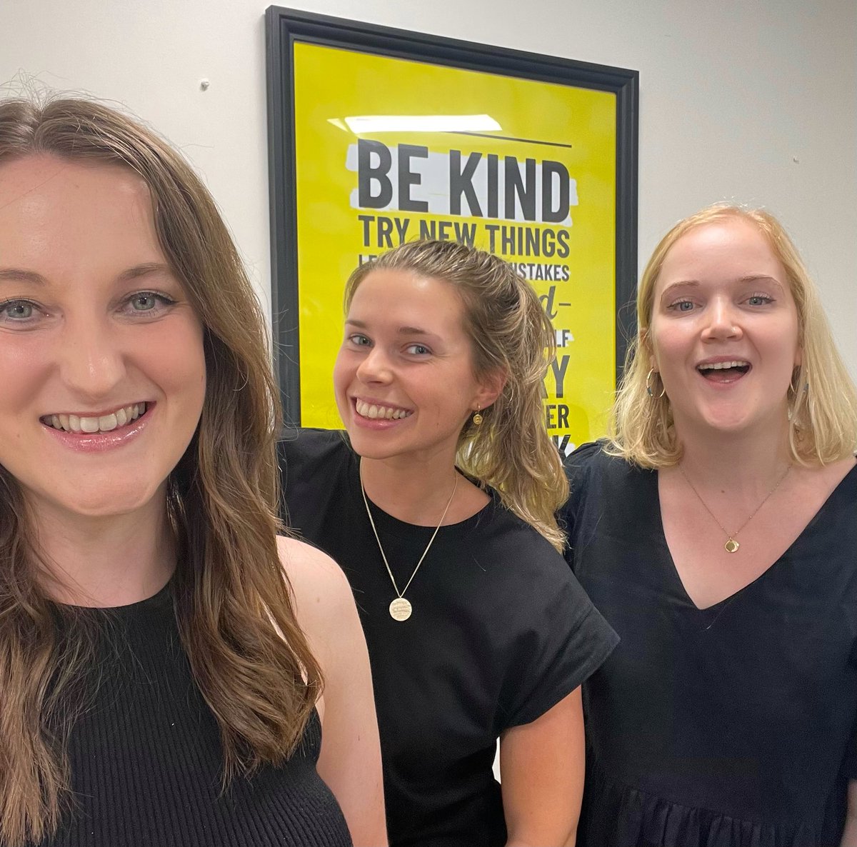 Rachel Williams✈️ tweet media