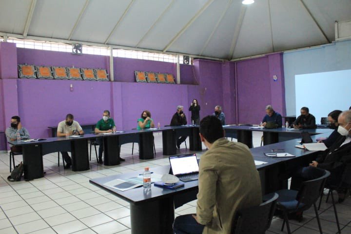 observatoriore4's tweet photo. Presentamos una propuesta de #MejoraRegulatoria al Municipio de Zamora, para reducir los requisitos para obtener una licencia de construcción. Esto permitirá reducir los riesgos de corrupción en este trámite. 

Con el apoyo de @ethoslabmx y @USAIDMX. https://t.co/aLnKRLhqdn
