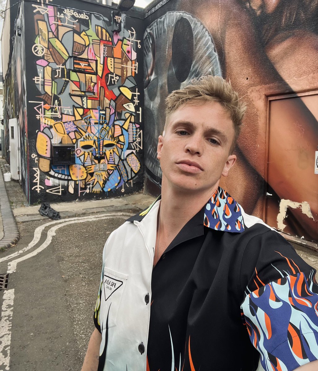 Joe Weller tweet media