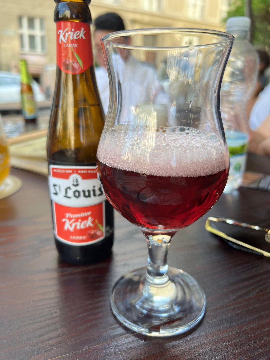 AndieDelaney's tweet photo. So far would rate the beer and statues of Prague 10/10 (chemistry is pretty good too) #ICOMC2022 @nelmes_r https://t.co/Zr7D9ZSt9B