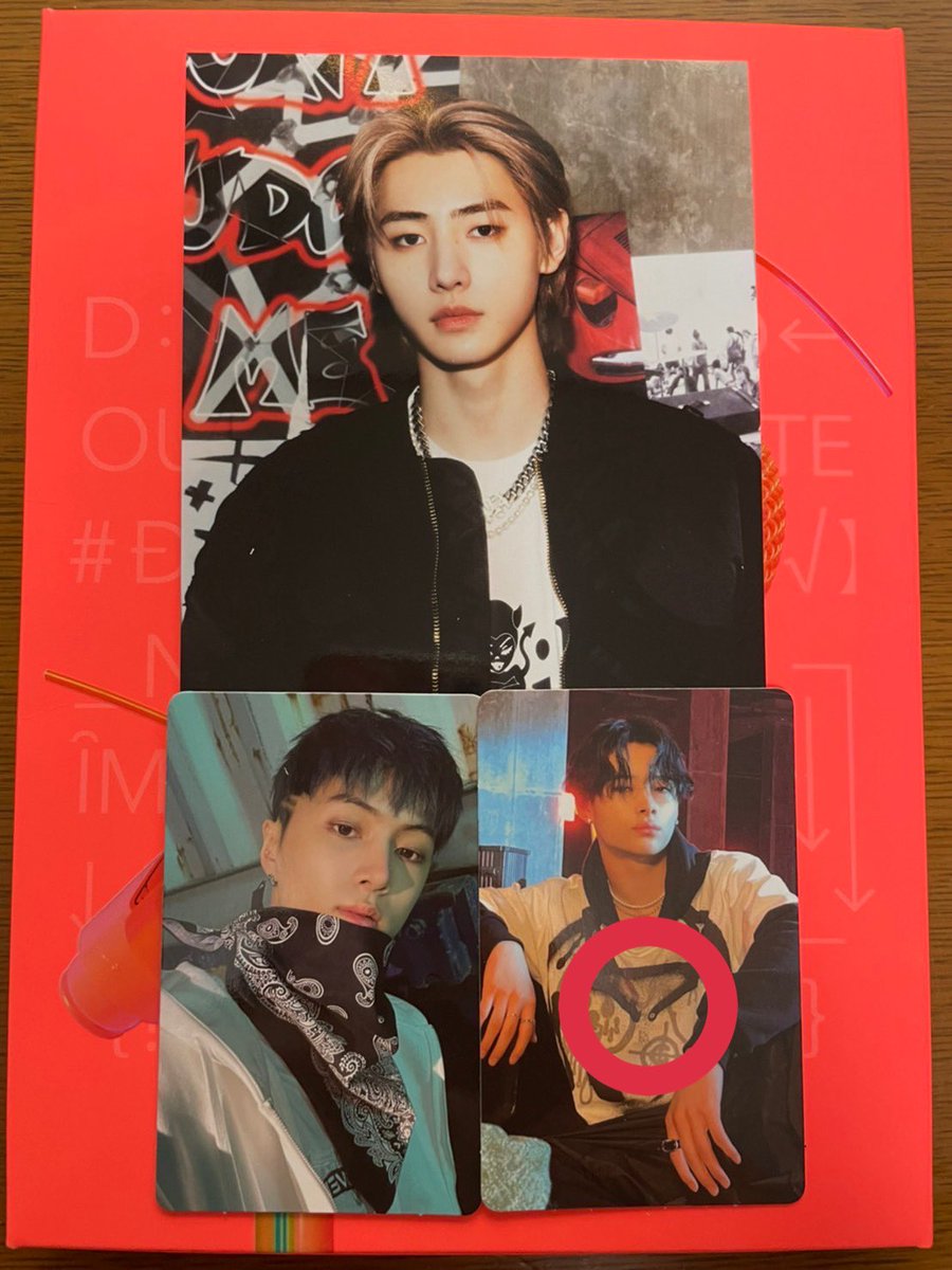 en__lamp's tweet photo. @flzexn 検索より失礼しま���！
当方画像1枚目(engene.ver D)、2枚目(normal.ver D)のニキを所持しています。
同���ヒスンとの交換は可能でしょうか？？
ご検討よろしくお願い致します🙇‍♀️ https://t.co/mAByRgdqzt