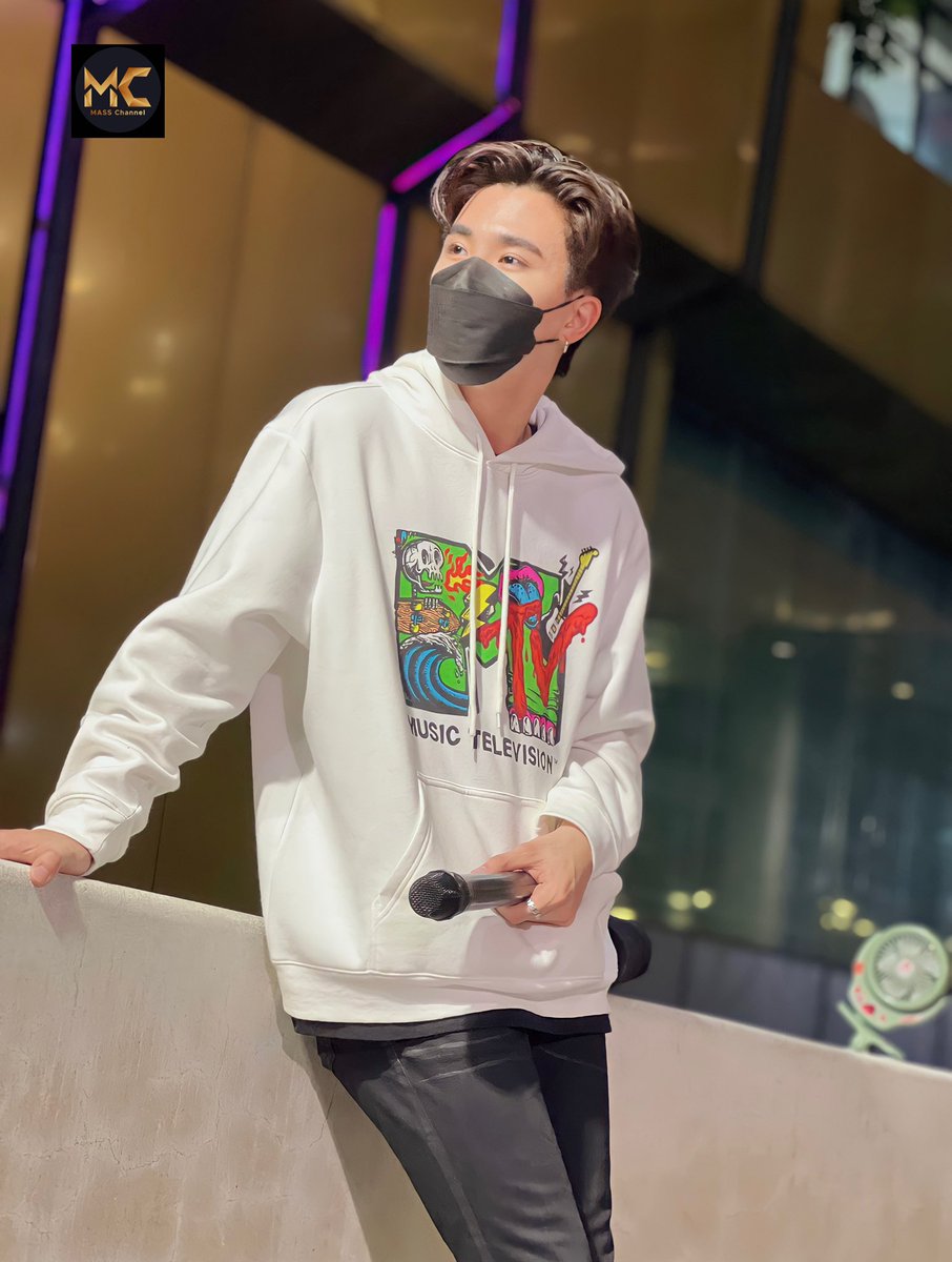 M_MassChannel's tweet photo. Perth ผู้มากับความสดใส และความน่ารัก🥰

#KAZZAWARDS2022 
#KAZZ22xPERTH
#KDPPE 
#PerthTanapon https://t.co/vYmfPhZSKQ