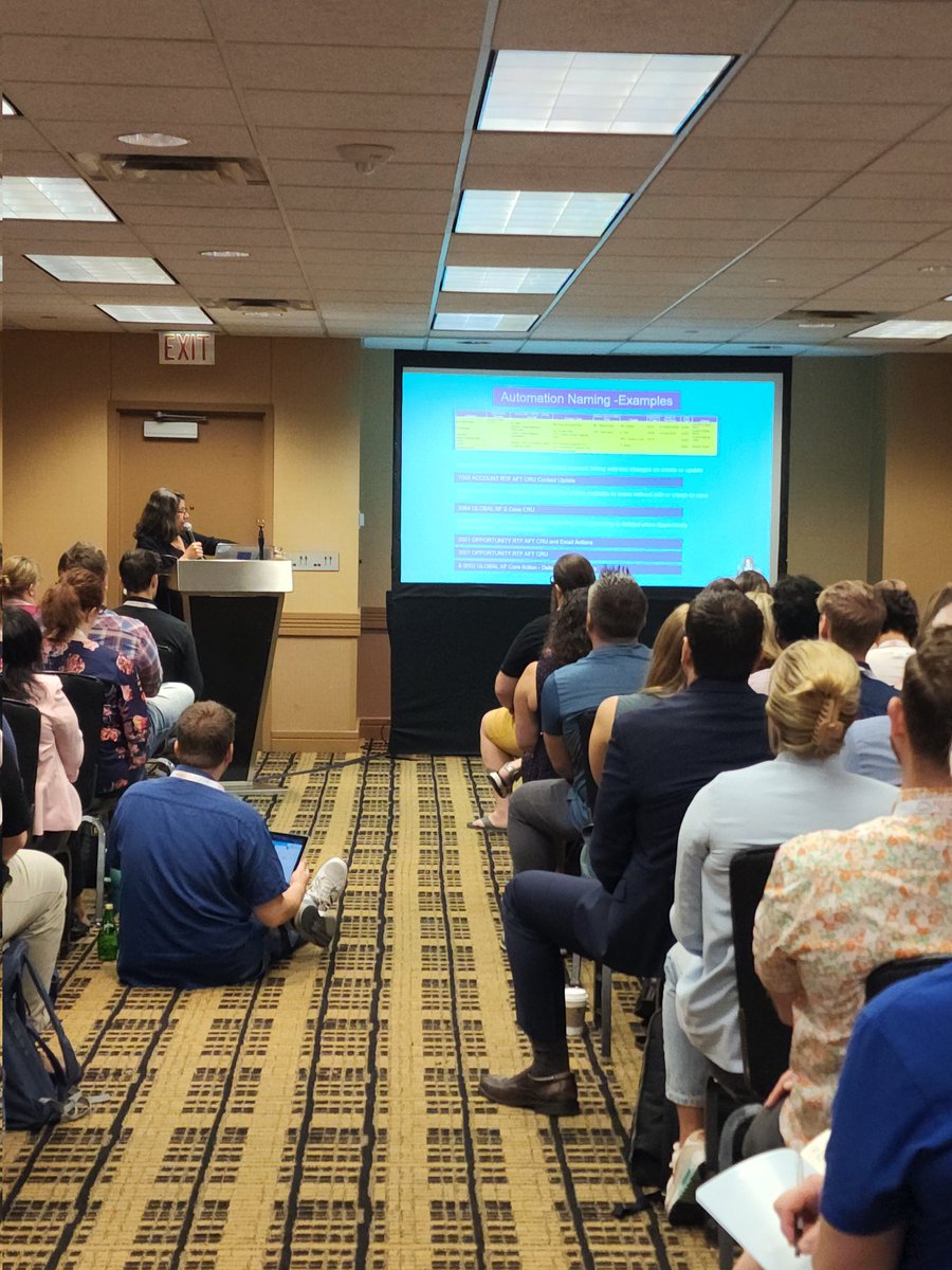 CindyMonty's tweet image. #MWD22 @NotIsBlank rocking her presentation on #SalesforceFlow.  So much great #SFDCAdmin tips and tricks!  @Salesforce  @MidWest_Dreamin