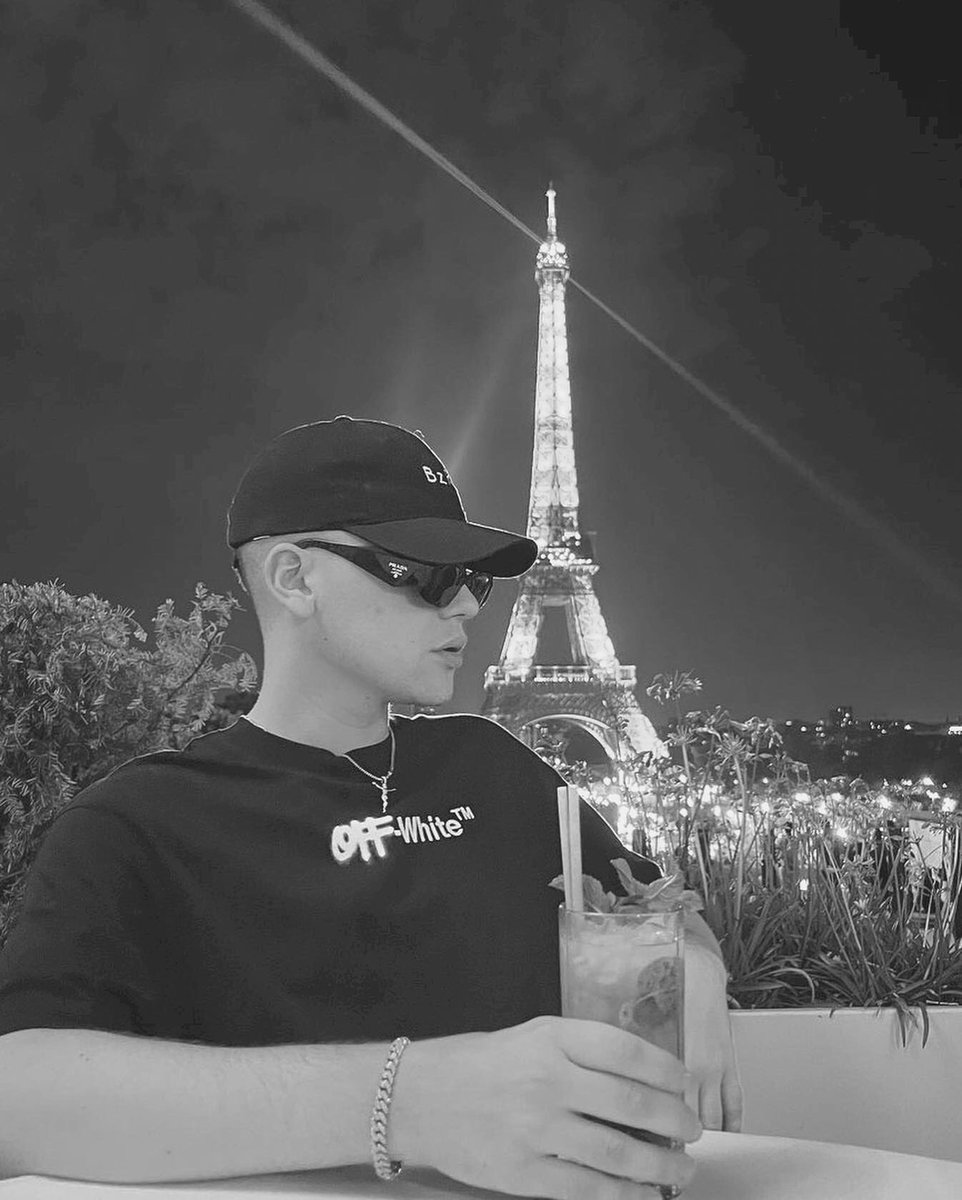 Recopilación de todos los trailers hasta día de hoy, que Bizarrap creó para anunciar sus Music Sessions. 
                    
                    [ABRO HILO]