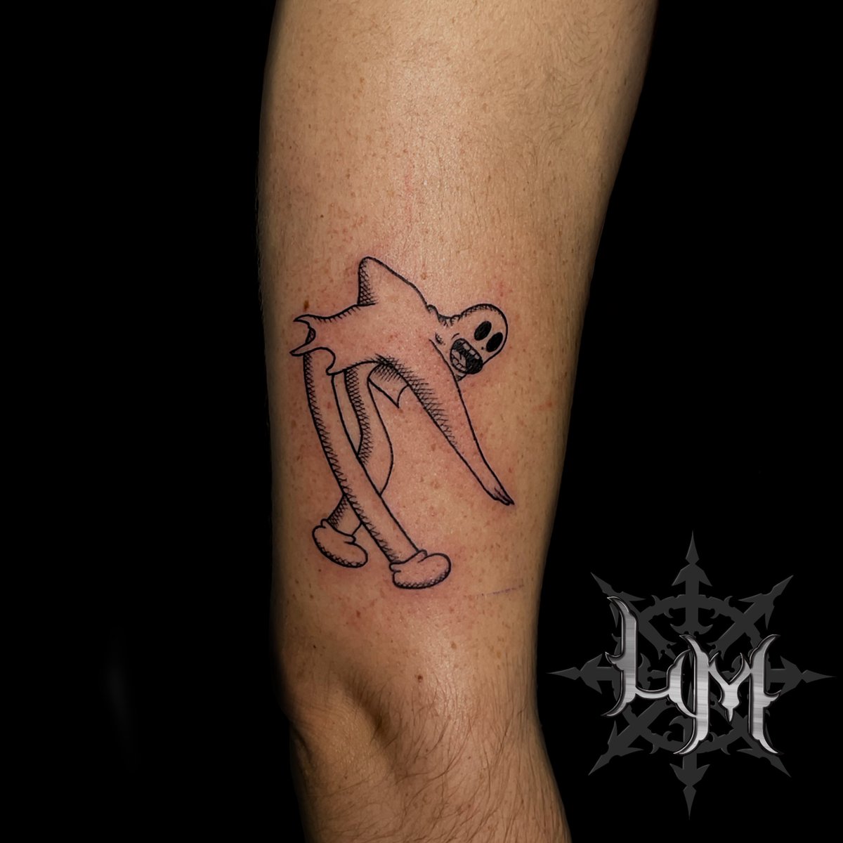 MorantJaume's tweet photo. 🤡Koko the clown para la bailonga de @sandrathestrange 🤡
Si quieres un tattoo pregunta por privado y reserva tu cita 💌

#minitattos #ghostmane #ghostmane #tattoo #catarroja #fineline #blackwork #lmtattoo #kokotheclown #tattoos #tatuajespequeños #tatuajes https://t.co/eBuSPGmDkP
