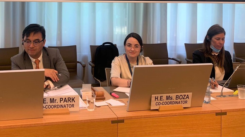 La recién llegada embajadora de Chile ante la Organización Mundial del Comercio (<a href="/OMC_es/">OMC en español</a>), Sofía Boza, asumió el liderazgo de las negociaciones para un acuerdo de facilitación de las inversiones en la OMC.
👉 bit.ly/3opVUCM