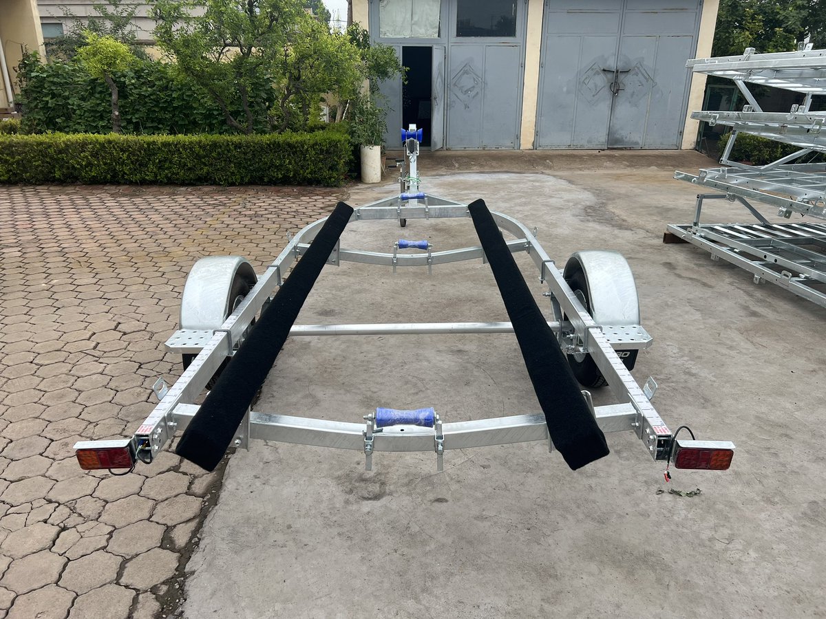 5960mm boat trailer