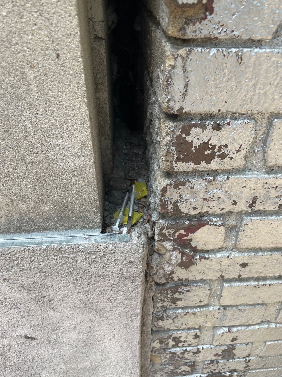 danny macaroons tweet media