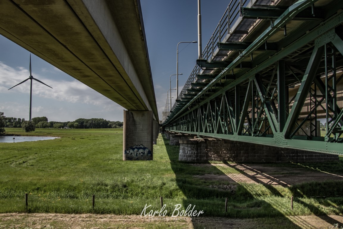 Koperen kabel van de Westervoortse brug gestolen. Wie heeft er iets gezien ? 

westervoortplaza.nl/koperen-kabel-…

#westervoortsebrug #westervoort #koperdiefstal #koper #getuigengezocht