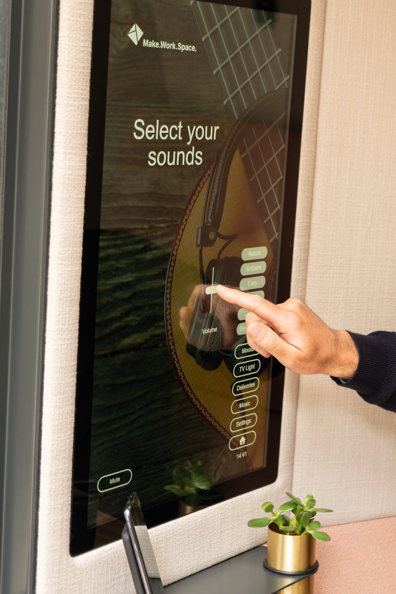 kabinspace's tweet photo. Whether you’re a fan of the Stone Roses or Mozart, listening to music while working has been shown to positively impact productivity and motivation. With integrated stereo speakers and sound insulation, you can turn up the volume in the Micro-Office (and sing along) 🎵 https://t.co/t9aybf0dXe
