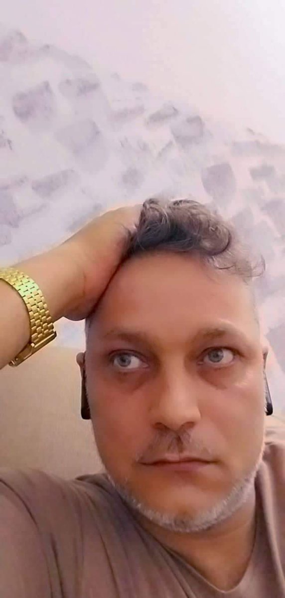 thkor78's tweet photo. شبنا و شيبتنا الغربة ..
مشتاق لك يا وطن ... https://t.co/YtFBJxTY7V