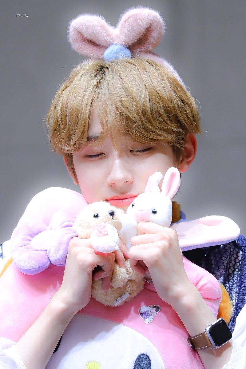 220715 디마뮤 팬싸

천사인가..??

#드리핀 #DRIPPIN #민서 #김민서 #MINSEO #ミンソ #Villain_ZERO