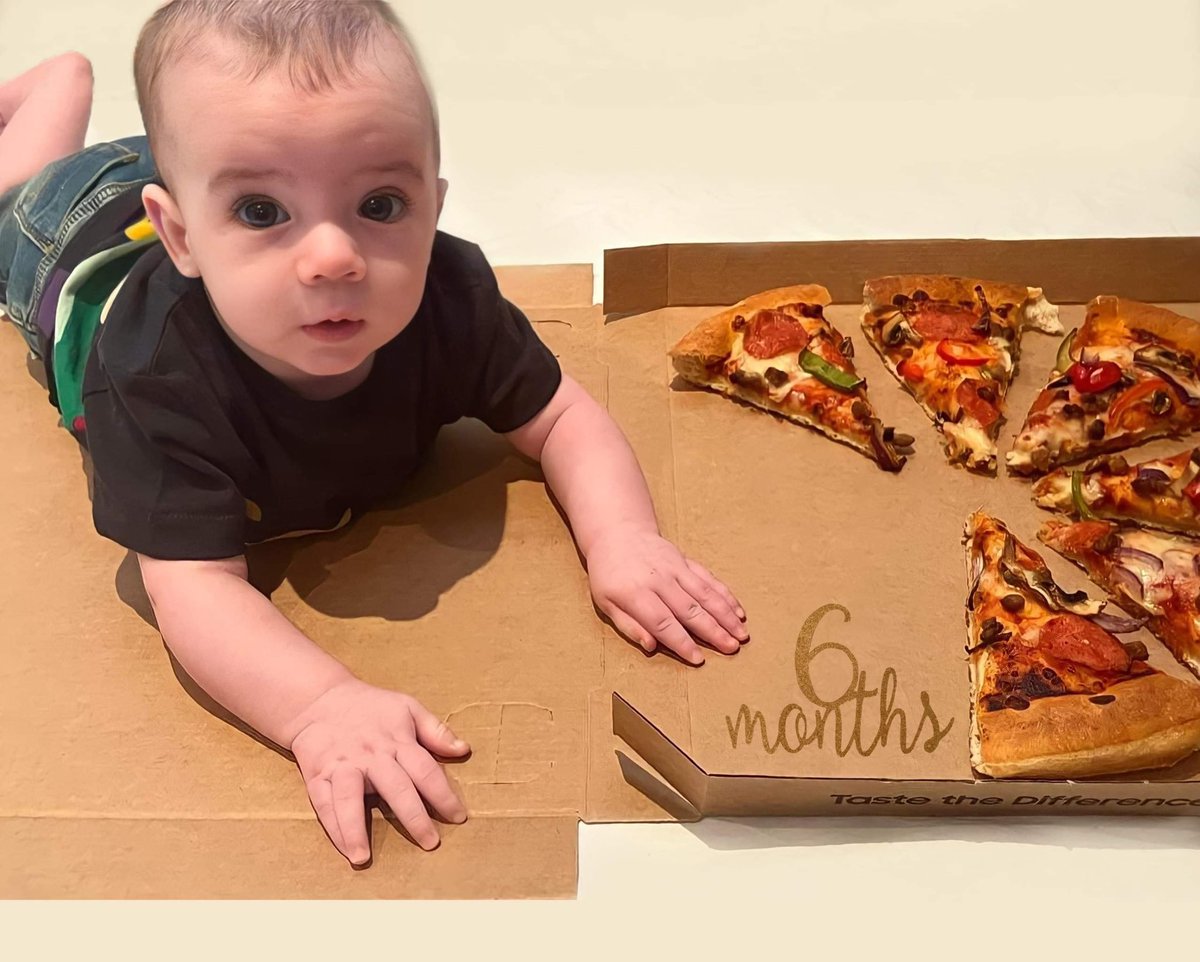 Rosemary_Murphy's tweet photo. #6monthsofDion #MonthsinPizza #milestonepic https://t.co/gHXHTc7JAI